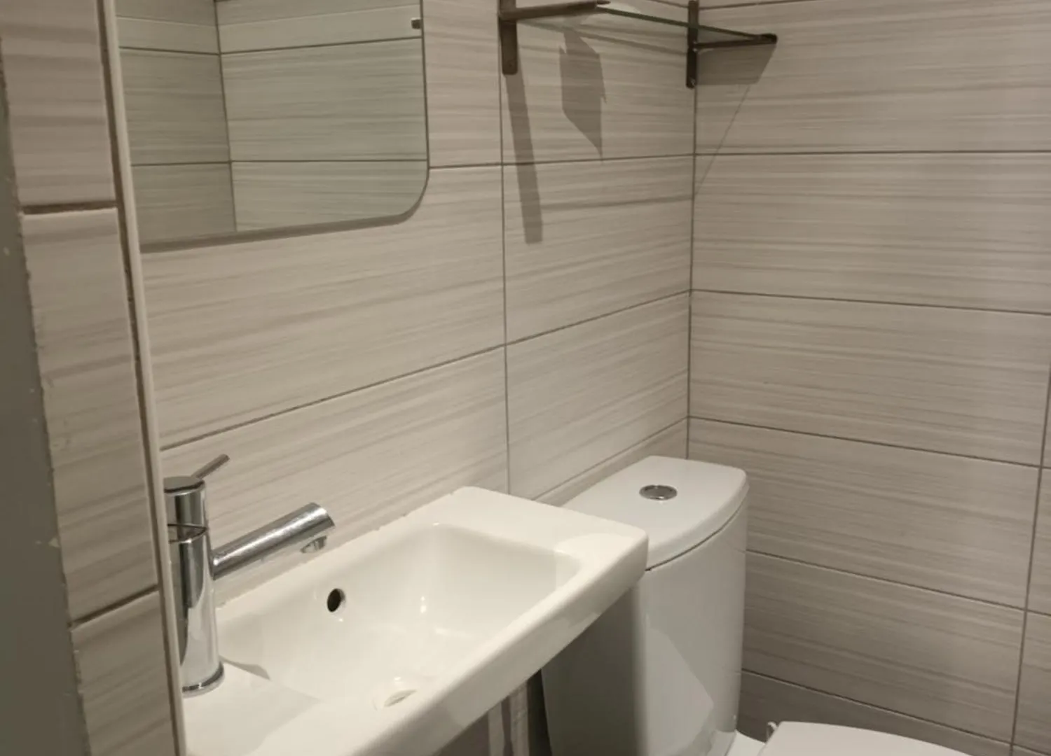 Hotel Azur Paris